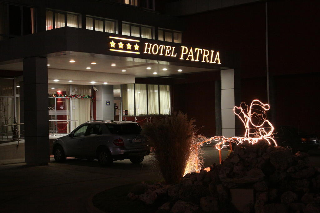 Hotel Patria Subotica Exterior photo